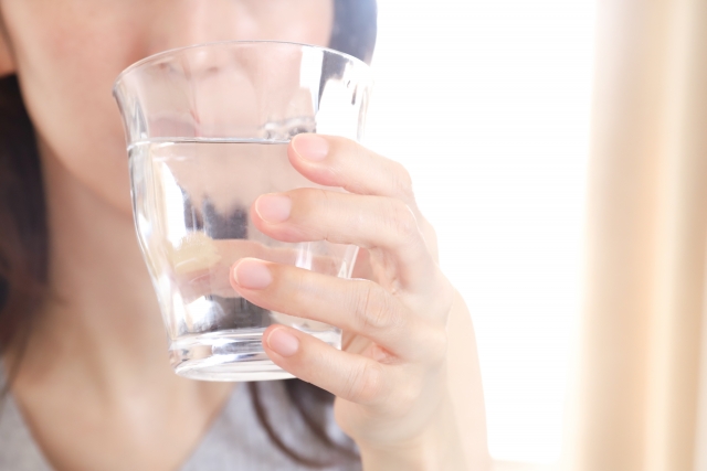 フルコナゾールのカンジダへの効果や副作用、禁忌を解説。飲み方や飲み合わせの注意点について